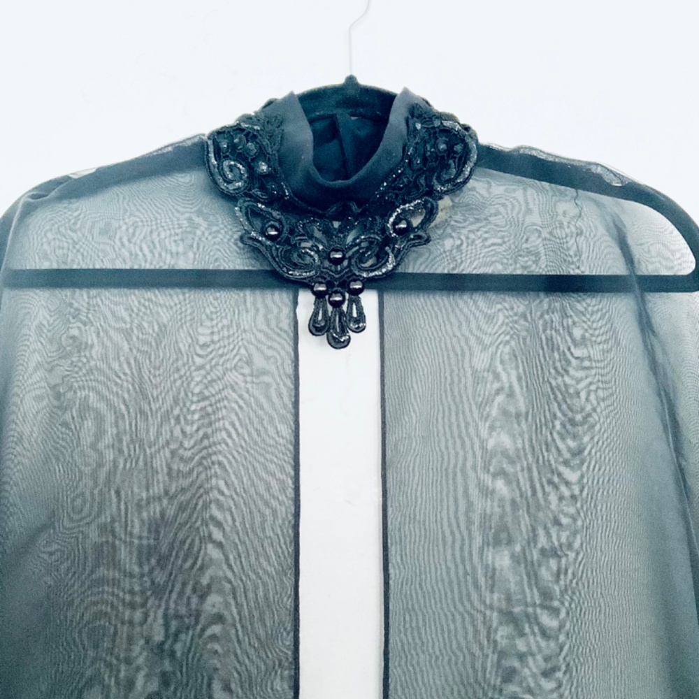 VNTG SAM USA Beaded Lace Collar Reversed Sheer Lightweight Cape Top Sz: OS - Picture 2 of 2